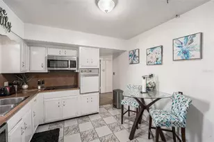 1175 62nd Pl S, Saint Petersburg, FL 33705 - Photo 5