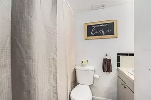 1175 62nd Pl S, Saint Petersburg, FL 33705 - Photo 13