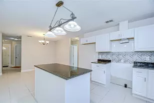 12442 Green Oak Ln, Dade City, FL 33525 - Photo 17