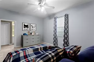 7911 Hampton Lake Dr, Tampa, FL 33647 - Photo 21