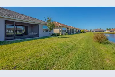 4922 Sienna Isles Avenue, Wimauma, FL 33598 - Photo 31