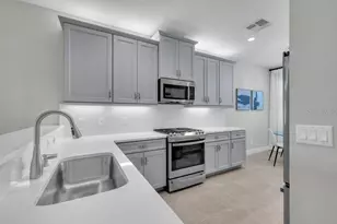 4922 Sienna Isles Ave, Wimauma, FL 33598 - Photo 9