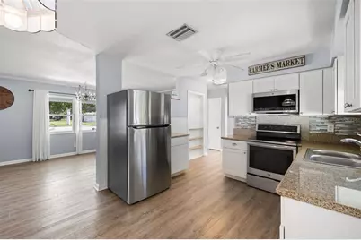 5900 1st Street N, Saint Petersburg, FL 33703 - Photo 7