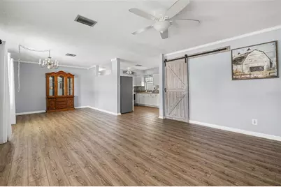 5900 1st Street N, Saint Petersburg, FL 33703 - Photo 5