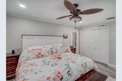 1720 Richard Ervin Parkway, Tarpon Springs, FL 34688 - Photo 45