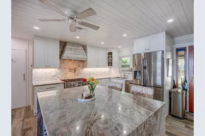 1720 Richard Ervin Parkway, Tarpon Springs, FL 34688 - Photo 33