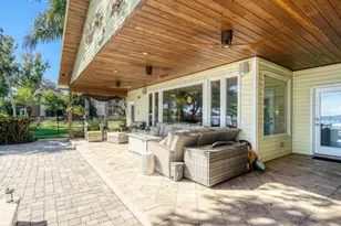 1720 Richard Ervin Pkwy, Tarpon Springs, FL 34688 - Photo 5