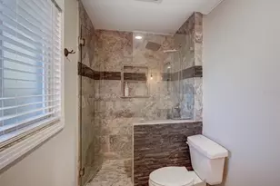 1720 Richard Ervin Pkwy, Tarpon Springs, FL 34688 - Photo 47