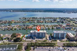 223 Island Way, Clearwater Beach, FL 33767 - Photo 7