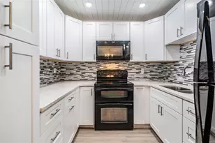 2735 Sherbrooke Ln, Palm Harbor, FL 34684 - Photo 7