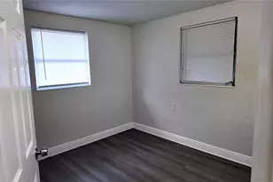 37530 Ferris Ave, Zephyrhills, FL 33542 - Photo 17