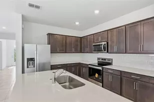 4039 Big Sky Dr, Spring Hill, FL 34604 - Photo 3
