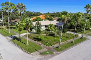 109 Ponce De Leon Blvd, Belleair, FL 33756 - Photo 1