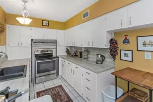 109 Ponce De Leon Blvd, Belleair, FL 33756 - Photo 23