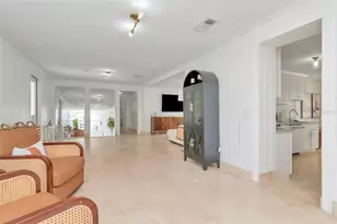 19207 Crooked Ln, Lutz, FL 33548 - Photo 13