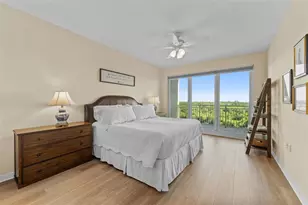 10851 Mangrove Cay Ln NE, Saint Petersburg, FL 33716 - Photo 9