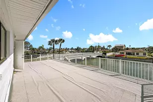 497 Normandy Rd, Madeira Beach, FL 33708 - Photo 29