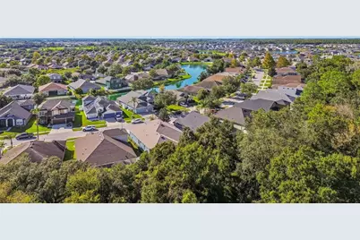 6818 Pine Springs Drive, Wesley Chapel, FL 33545 - Photo 71