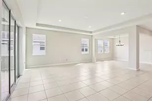 1027 Ocean Spray Dr, Ruskin, FL 33570 - Photo 9