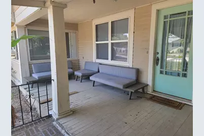 2207 Florida Avenue S, Saint Petersburg, FL 33705 - Photo 3