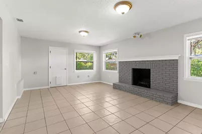 10126 Bahama Court, Seminole, FL 33776 - Photo 17