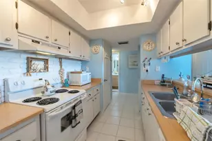 450 S Gulfview Blvd, Clearwater Beach, FL 33767 - Photo 9