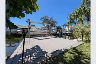 4368 Marine Parkway, New Port Richey, FL 34652 - Photo 17