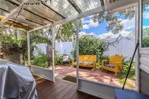 149 Sky Loch Dr E, Dunedin, FL 34698 - Photo 31