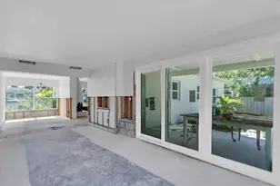 4811 Del Rio Way S, Gulfport, FL 33711 - Photo 15