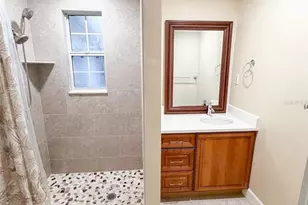 10491 117th Dr, Largo, FL 33773 - Photo 5