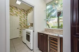 12240 Thornhill Ct, Lakewood Ranch, FL 34202 - Photo 15