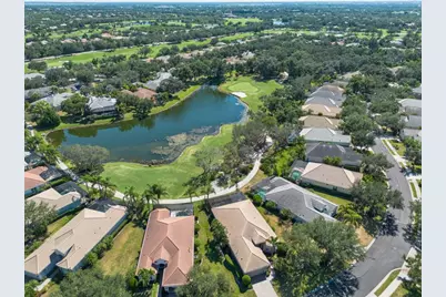 12240 Thornhill Court, Lakewood Ranch, FL 34202 - Photo 47