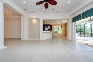 12240 Thornhill Ct, Lakewood Ranch, FL 34202 - Photo 5