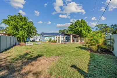 5701 Commonwealth Avenue N, Saint Petersburg, FL 33703 - Photo 49