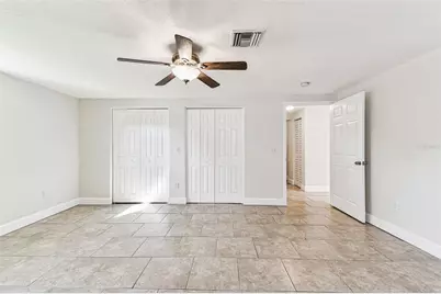 5701 Commonwealth Avenue N, Saint Petersburg, FL 33703 - Photo 21
