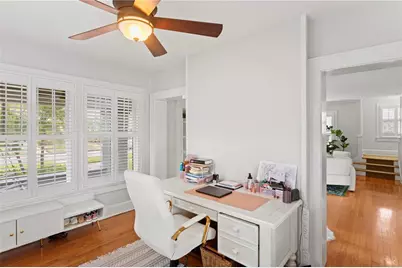 515 20th Avenue NE, Saint Petersburg, FL 33704 - Photo 9