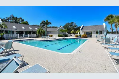 318 108th Street W #106, Bradenton, FL 34209 - Photo 29