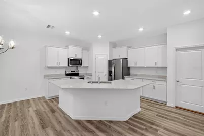 4025 Westwood Fields Loop, Plant City, FL 33565 - Photo 9