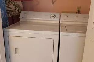 153 Sun Isle Cir, Treasure Island, FL 33706 - Photo 27