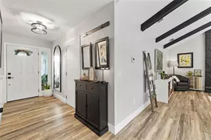 21334 Lake Sharon Dr, Land O Lakes, FL 34638 - Photo 5