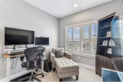 4065 Rocky Shores Drive, Tampa, FL 33634 - Photo 45