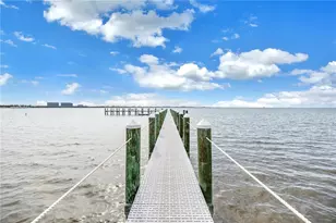 4206 Bay Club Cir, Tampa, FL 33607 - Photo 45