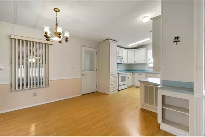 35912 Verano Lane, Zephyrhills, FL 33541 - Photo 3