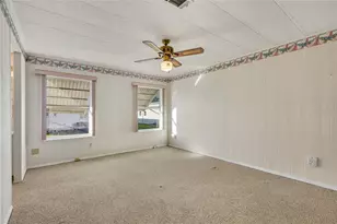 35912 Verano Ln, Zephyrhills, FL 33541 - Photo 15