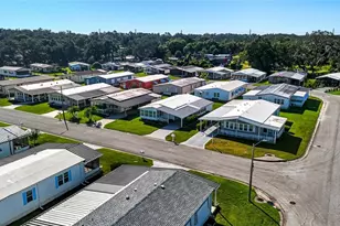 35912 Verano Ln, Zephyrhills, FL 33541 - Photo 29