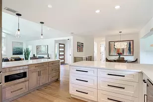 4711 W Estrella St, Tampa, FL 33629 - Photo 9