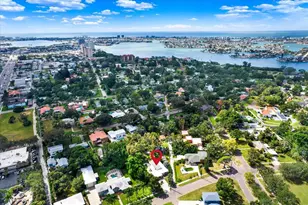 6946 Bougainvilla Ave S, Saint Petersburg, FL 33707 - Photo 37