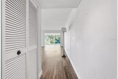 225 Country Club Drive #E252, Largo, FL 33771 - Photo 7