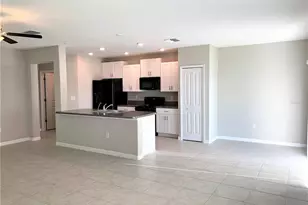 4412 Summer Savory St, Tampa, FL 33619 - Photo 7