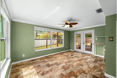 5576 Williamsdale Court, Seminole, FL 33772 - Photo 11